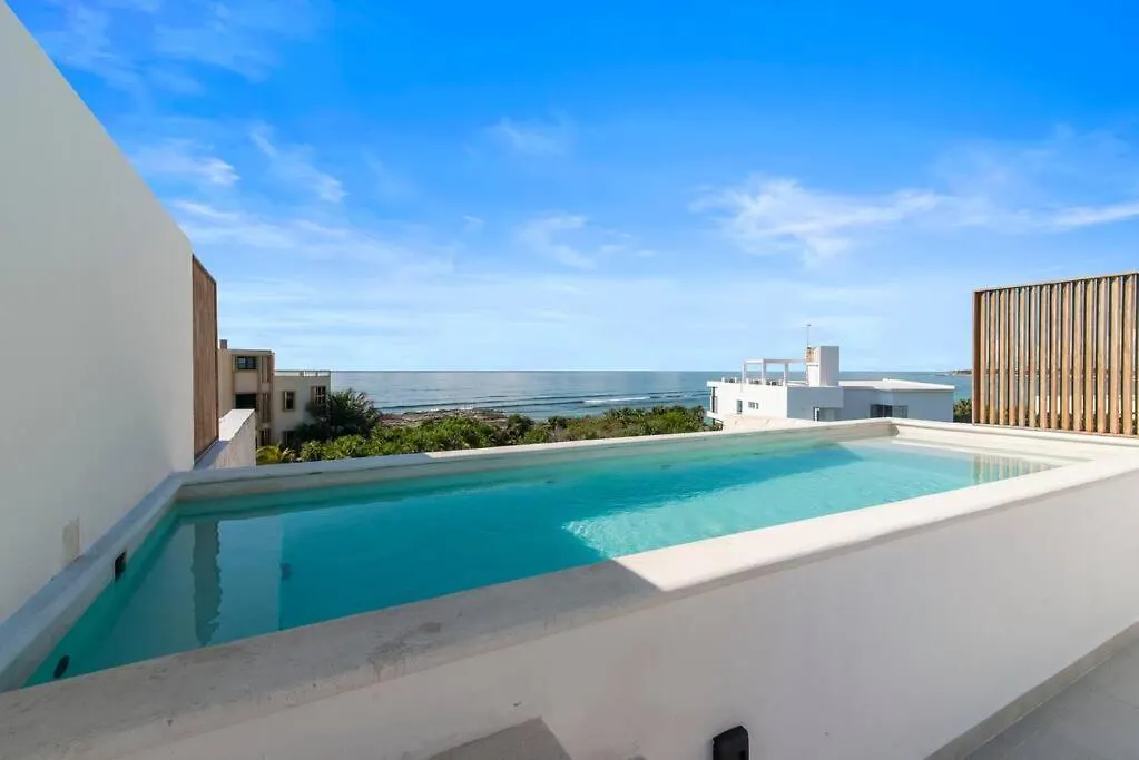 Apartment Jungle Joy Prv Jacuzzi Beach Access Rooftop Pools W Sea Views + Beach Club Akumal