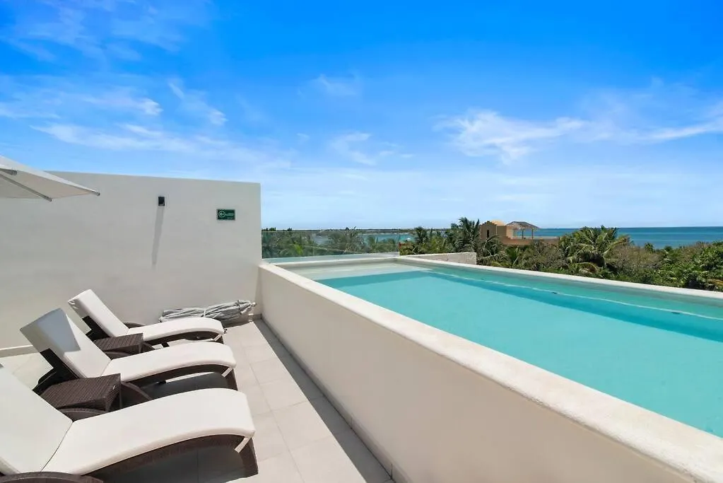 Apartment Jungle Joy Prv Jacuzzi Beach Access Rooftop Pools W Sea Views + Beach Club Akumal Mexico