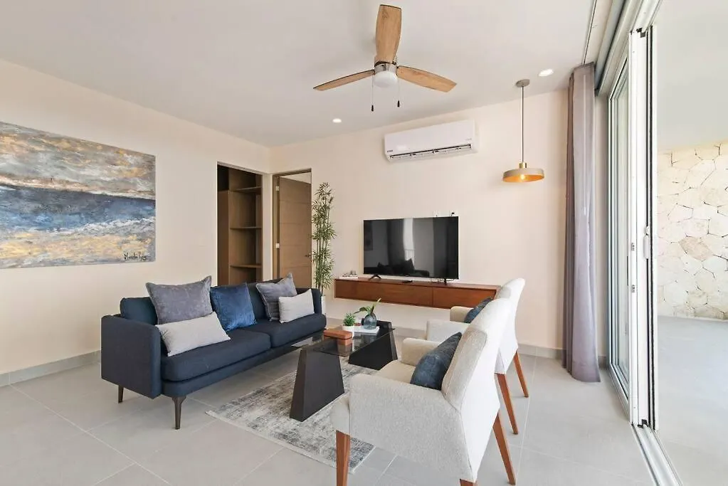 Apartment Jungle Joy Prv Jacuzzi Beach Access Rooftop Pools W Sea Views + Beach Club Akumal