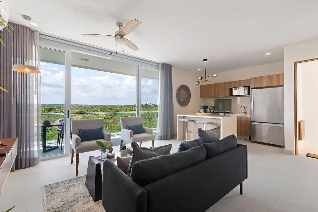 Jungle Joy Prv Jacuzzi Beach Access Rooftop Pools W Sea Views + Beach Club Akumal