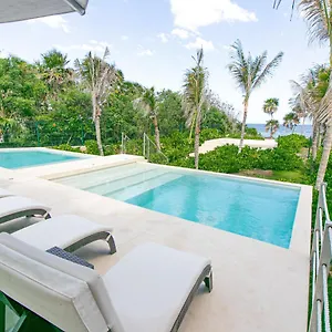  Apartment Casa Blanca By The Caribbean Sea